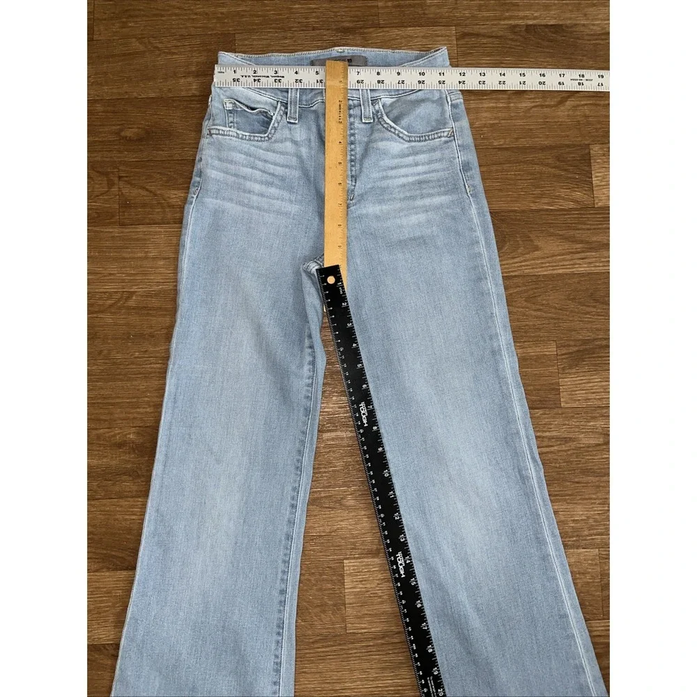 JOE'S JEANS 24 Corinne RISE FLARE Lighter Wash Denim Sporty Trendy 70's Retro